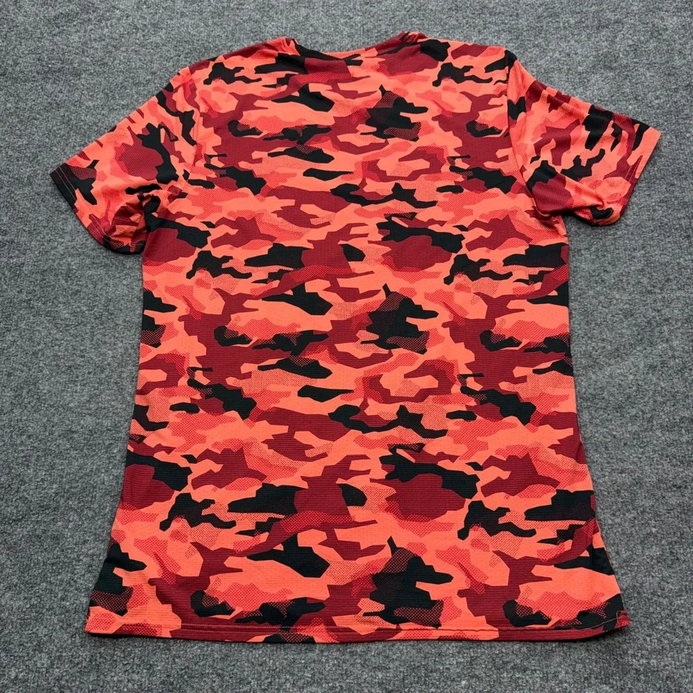 Gymshark Mens Red Orange Camo Performance Training T-Shirt Size L